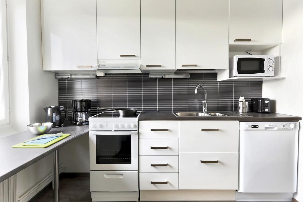 Forenom Serviced Apartments Helsinki Lapinlahdenkatu Rum bild